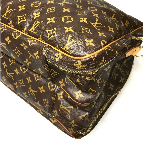 Authentic LOUIS VUITTON Monogram Alize 24 Heures Boston travel bag - Picture 15 of 16